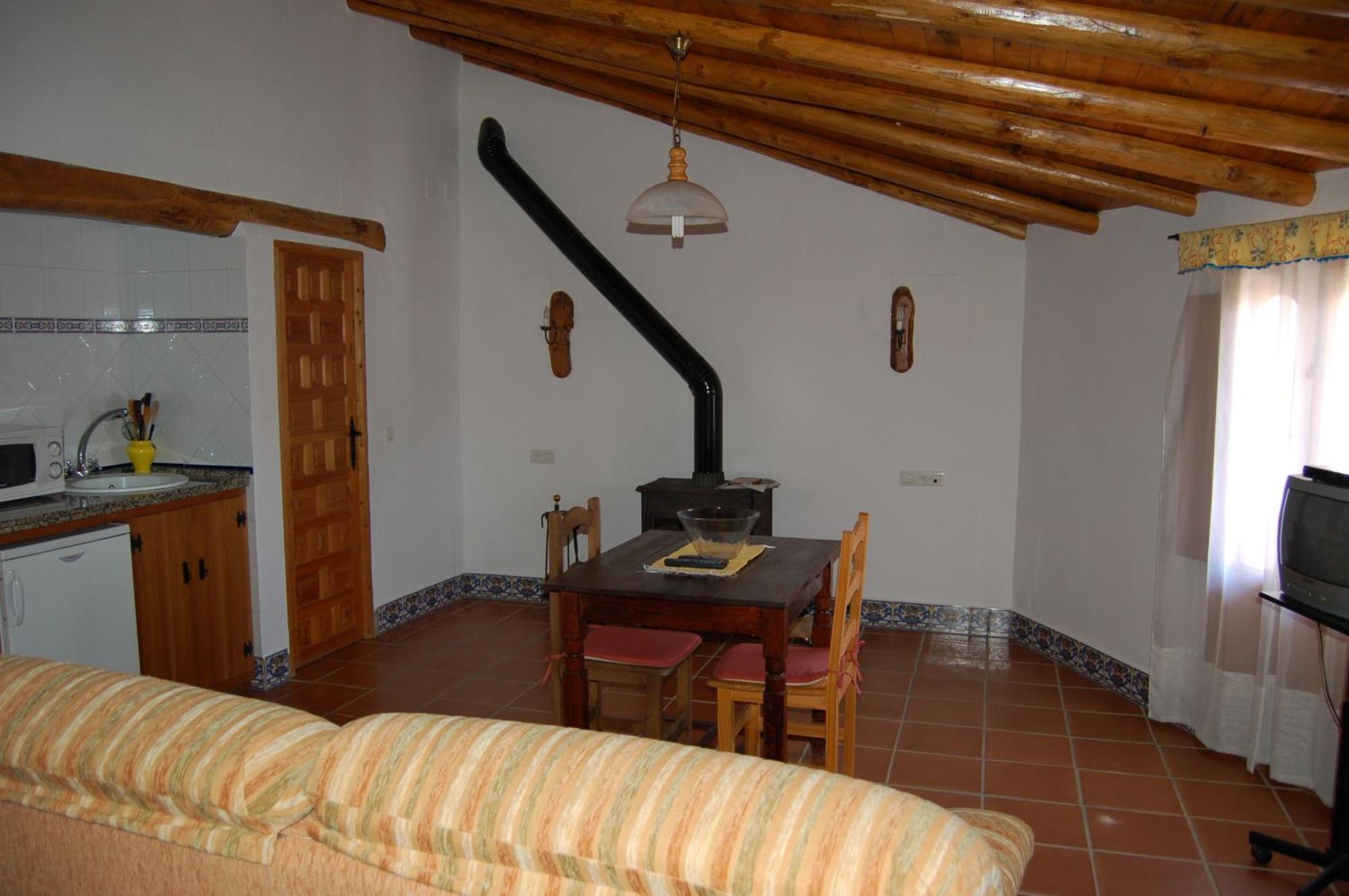 La Molinilla Apartamentos Y Hammam (Adults Only) Linares de la Sierra Exteriör bild